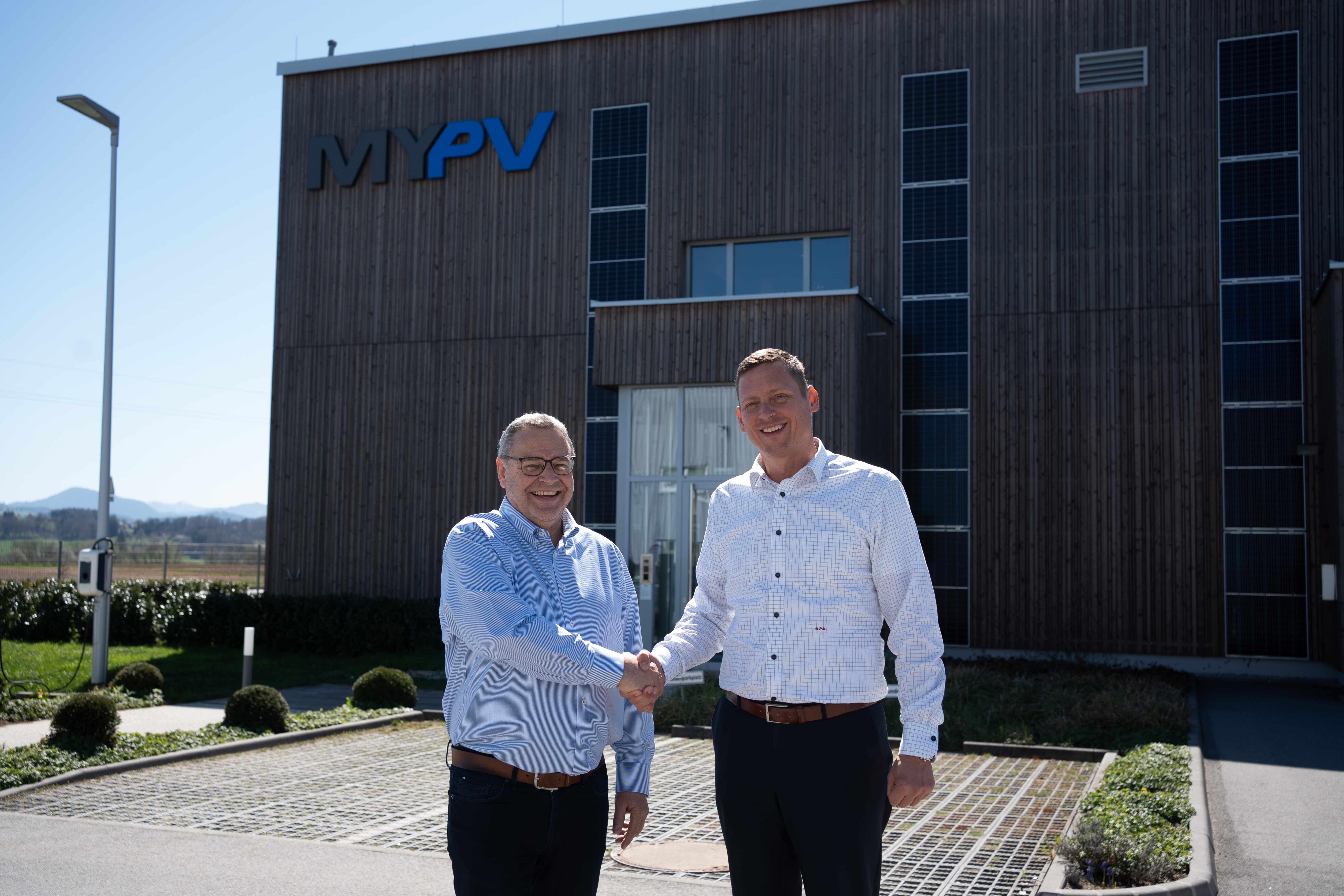 Doppelspitze bei my-PV Philipp Baumgartner treibt Internationalisierung von my-PV voran